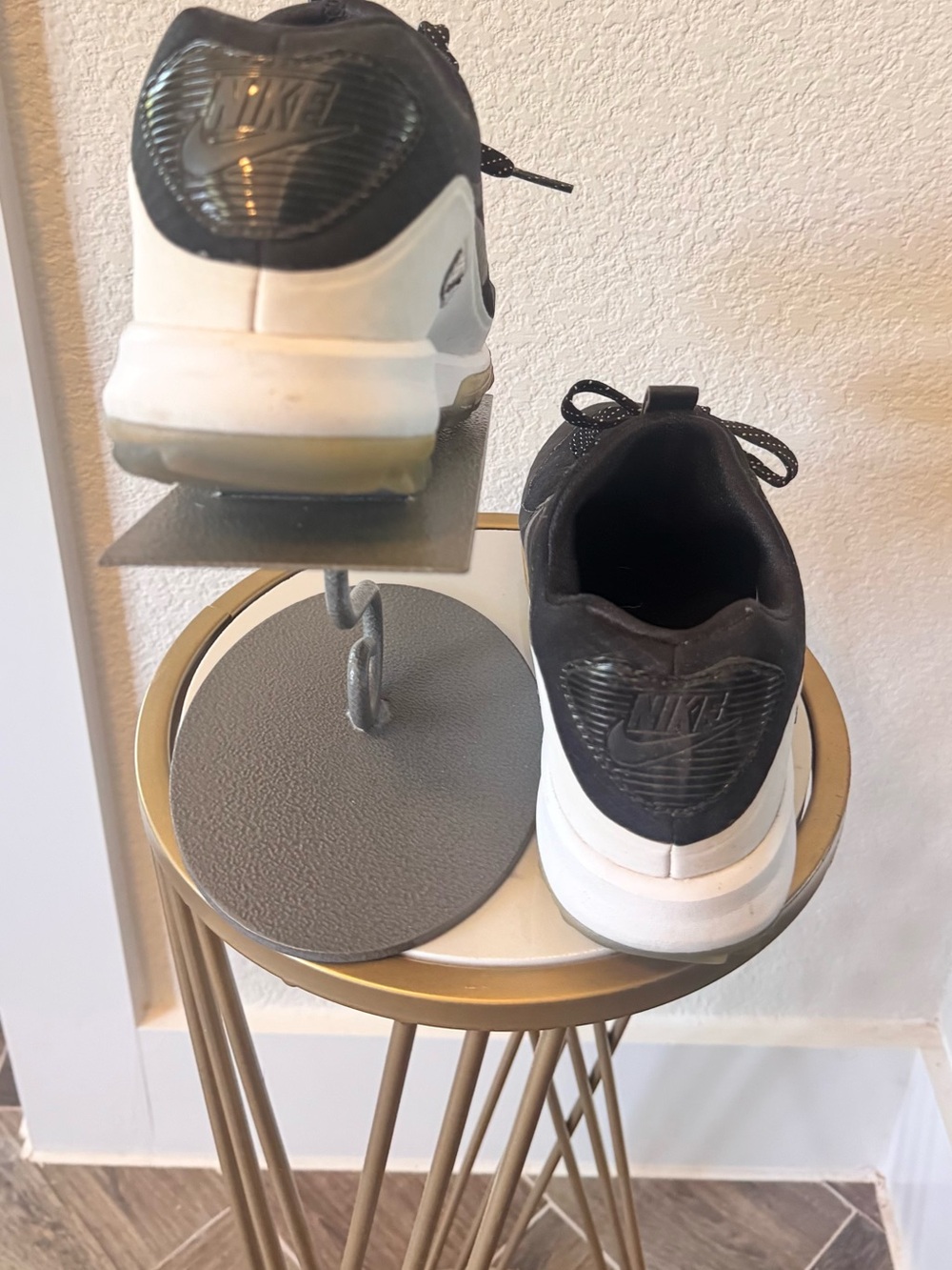 Nike Air Zoom 90 IT Black and White Golf Sneaker - Picture 5 of 10
